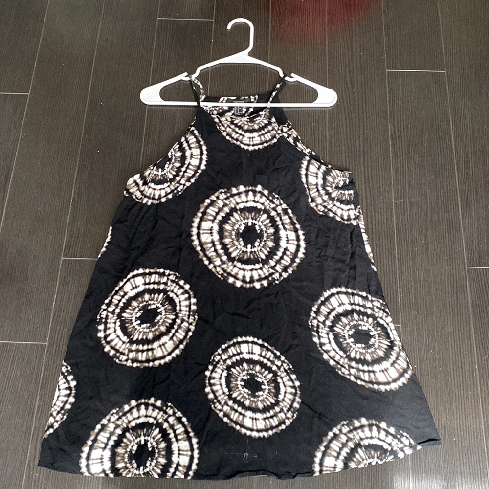 Forever 21 Black & White Tie Dye Sun Dress - Picture 3 of 11